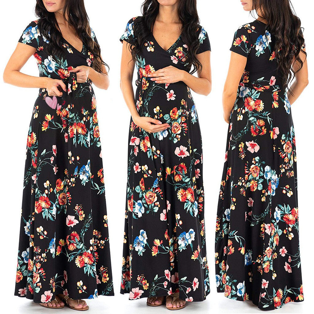 pregnant-woman flowery long summer dress